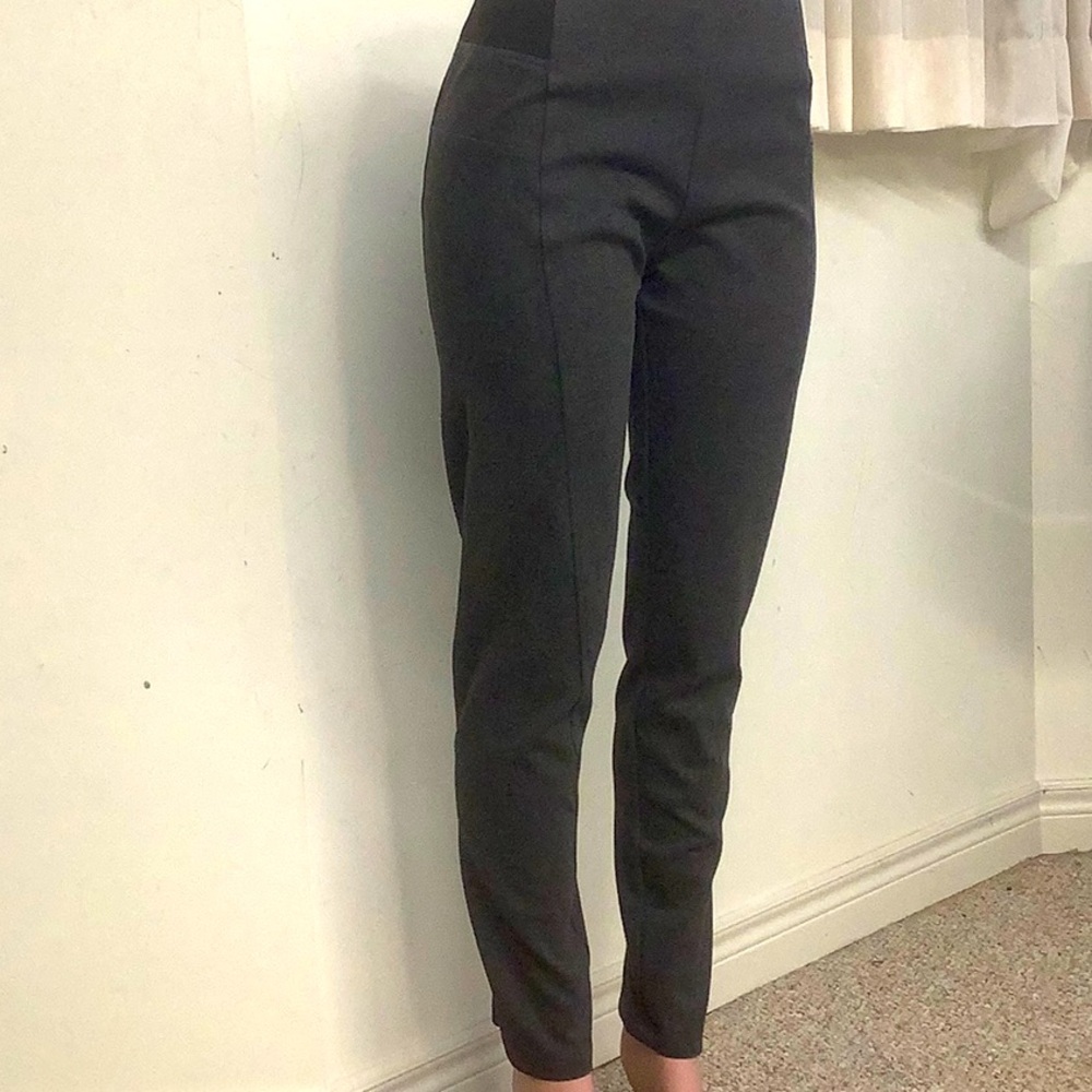 Robert Kitchen Stretchy Knit Pull Up Pant